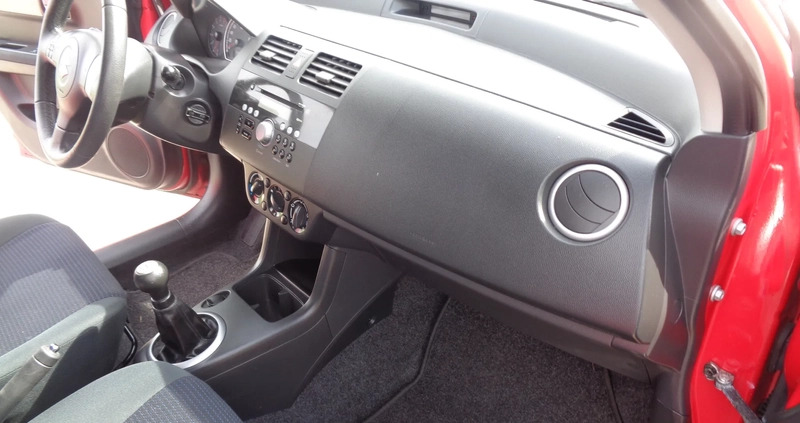Suzuki Swift cena 11200 przebieg: 174633, rok produkcji 2009 z Wronki małe 301